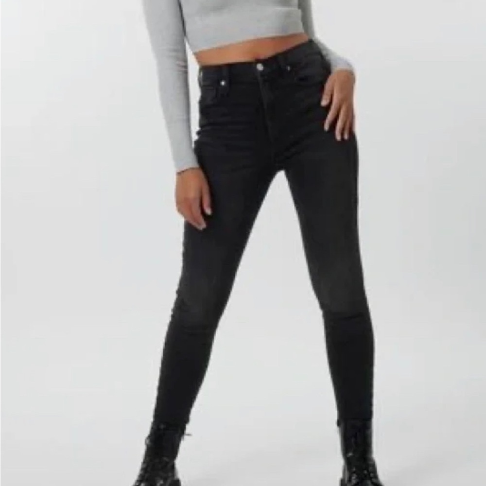 Women’s Skinny Jean